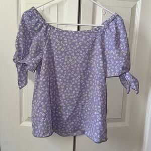 Cece Daisy Tie Sleeve Top